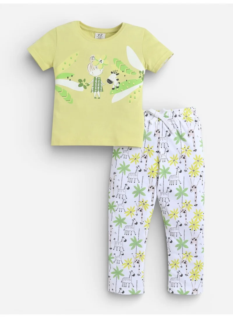 فكتور اند جين Girls Nature Print Cotton Pajama Set – T-Shirt & Full Pants Nightwear